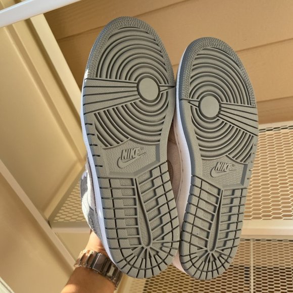 nike Jordan 1 Mid Air Jordan 1 Mid SE 'Particle Grey - Picture 6 of 7